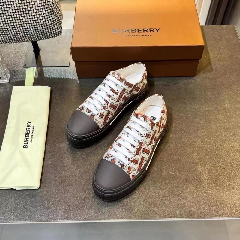 Burberry Low Shoes